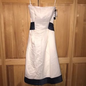 Alfred Sung Satin Dress Size 10 Ivory white/Navy